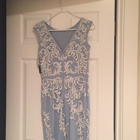 Light blue beaded full-length dress - Picture 6 of 7